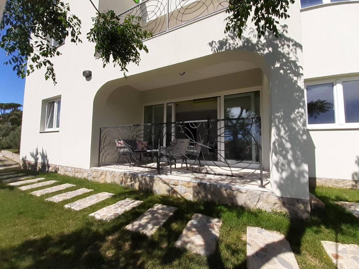 Apartment Mia Rab Town Exterior foto